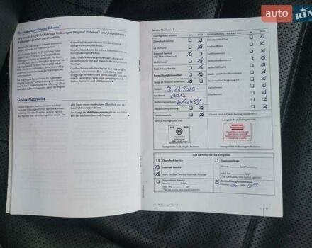 Серый Фольксваген Туарег, объемом двигателя 3 л и пробегом 310 тыс. км за 18500 $, фото 47 на Automoto.ua