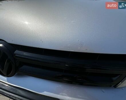 Фольксваген Туарег 2010 в Краматорске на Automoto.ua Серый Фольксваген Туарег, объемом двигателя 3 л и пробегом 310 тыс. км за 18000 $, фото 21 на Automoto.ua