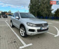 Фольксваген Туарег 2010 в Ковель на Automoto.ua Серый Фольксваген Туарег, объемом двигателя 2.97 л и пробегом 340 тыс. км за 19599 $, фото 1 на Automoto.ua