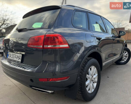 Сірий Фольксваген Туарег, об'ємом двигуна 3 л та пробігом 218 тис. км за 15700 $, фото 10 на Automoto.ua