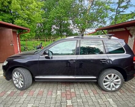 Серый Фольксваген Туарег, объемом двигателя 2.97 л и пробегом 301 тыс. км за 13500 $, фото 23 на Automoto.ua