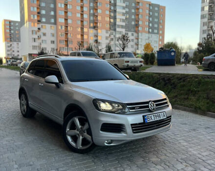 Серый Фольксваген Туарег, объемом двигателя 3 л и пробегом 317 тыс. км за 16499 $, фото 24 на Automoto.ua