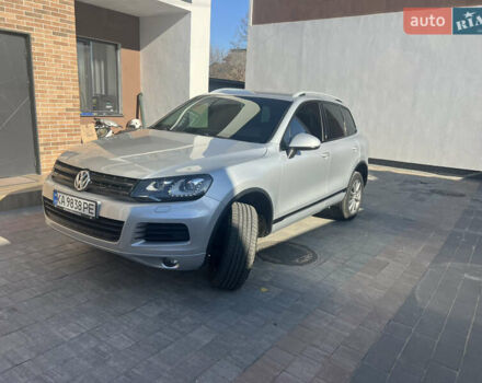 Серый Фольксваген Туарег, объемом двигателя 2.97 л и пробегом 299 тыс. км за 15500 $, фото 6 на Automoto.ua