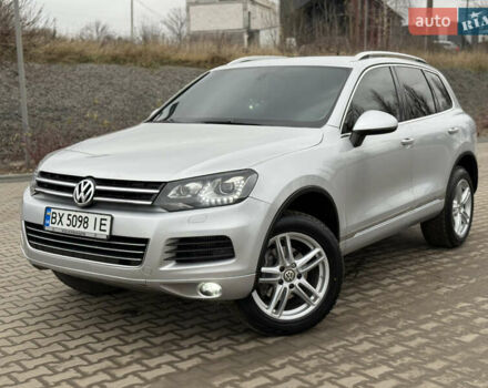 Сірий Фольксваген Туарег, об'ємом двигуна 2.97 л та пробігом 285 тис. км за 15550 $, фото 9 на Automoto.ua