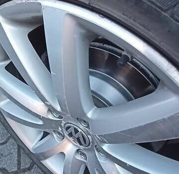 Серый Фольксваген Туарег, объемом двигателя 2.97 л и пробегом 301 тыс. км за 13500 $, фото 15 на Automoto.ua