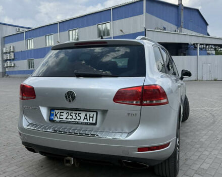 Сірий Фольксваген Туарег, об'ємом двигуна 2.97 л та пробігом 260 тис. км за 17999 $, фото 17 на Automoto.ua