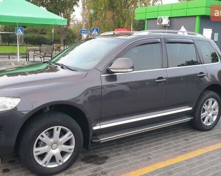 Серый Фольксваген Туарег, объемом двигателя 3 л и пробегом 225 тыс. км за 16900 $, фото 11 на Automoto.ua