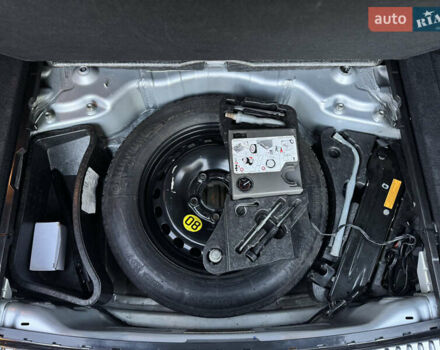 Фольксваген Туарег 2010 в Хмельницком на Automoto.ua Серый Фольксваген Туарег, объемом двигателя 2.97 л и пробегом 317 тыс. км за 15500 $, фото 35 на Automoto.ua