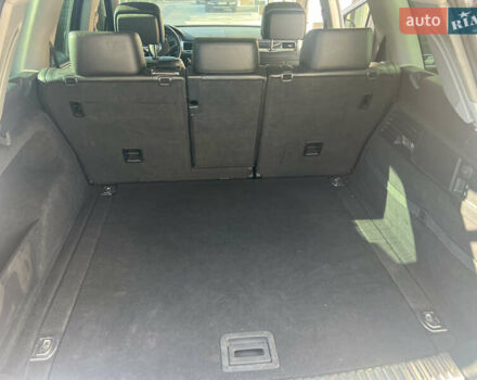 Серый Фольксваген Туарег, объемом двигателя 2.97 л и пробегом 299 тыс. км за 15500 $, фото 15 на Automoto.ua