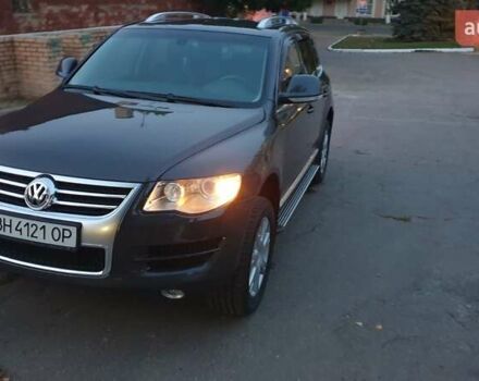 Серый Фольксваген Туарег, объемом двигателя 3 л и пробегом 225 тыс. км за 16900 $, фото 29 на Automoto.ua