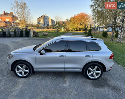 Фольксваген Туарег 2010 в Хмельницком на Automoto.ua Серый Фольксваген Туарег, объемом двигателя 2.97 л и пробегом 317 тыс. км за 15500 $, фото 16 на Automoto.ua