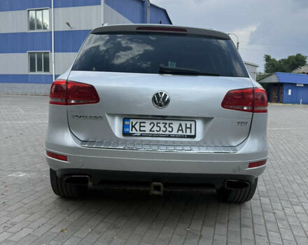 Сірий Фольксваген Туарег, об'ємом двигуна 2.97 л та пробігом 260 тис. км за 17999 $, фото 16 на Automoto.ua