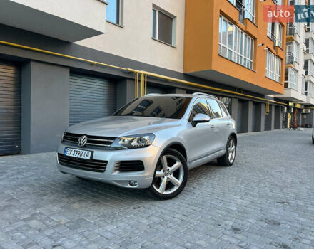 Серый Фольксваген Туарег, объемом двигателя 3 л и пробегом 317 тыс. км за 16499 $, фото 4 на Automoto.ua