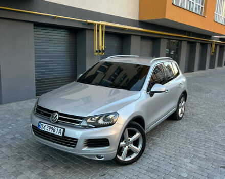 Серый Фольксваген Туарег, объемом двигателя 3 л и пробегом 317 тыс. км за 16499 $, фото 3 на Automoto.ua