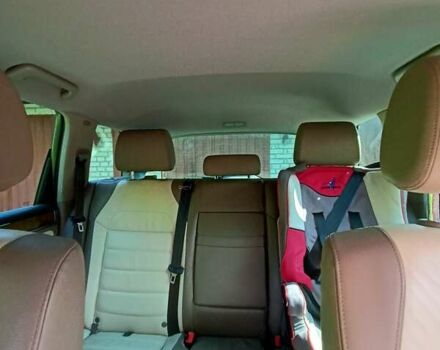 Серый Фольксваген Туарег, объемом двигателя 2.97 л и пробегом 301 тыс. км за 13500 $, фото 11 на Automoto.ua