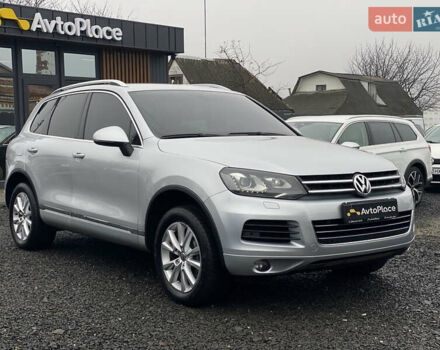 Серый Фольксваген Туарег, объемом двигателя 2.97 л и пробегом 311 тыс. км за 17300 $, фото 30 на Automoto.ua