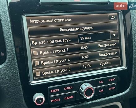 Серый Фольксваген Туарег, объемом двигателя 3 л и пробегом 298 тыс. км за 15500 $, фото 33 на Automoto.ua