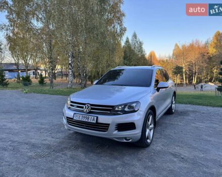 Фольксваген Туарег 2010 в Хмельницком на Automoto.ua Серый Фольксваген Туарег, объемом двигателя 2.97 л и пробегом 317 тыс. км за 15500 $, фото 28 на Automoto.ua