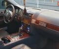 Серый Фольксваген Туарег, объемом двигателя 3 л и пробегом 225 тыс. км за 16900 $, фото 38 на Automoto.ua