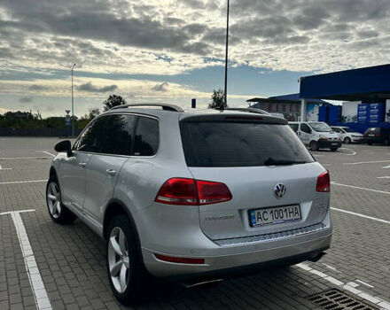 Фольксваген Туарег 2010 в Ковель на Automoto.ua Серый Фольксваген Туарег, объемом двигателя 2.97 л и пробегом 340 тыс. км за 19599 $, фото 3 на Automoto.ua