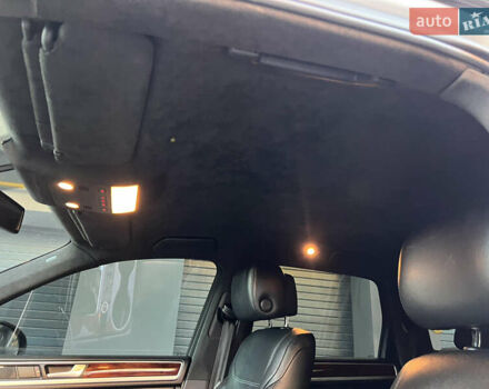 Серый Фольксваген Туарег, объемом двигателя 3 л и пробегом 317 тыс. км за 16499 $, фото 36 на Automoto.ua