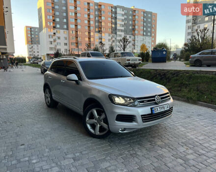 Серый Фольксваген Туарег, объемом двигателя 3 л и пробегом 317 тыс. км за 16499 $, фото 23 на Automoto.ua