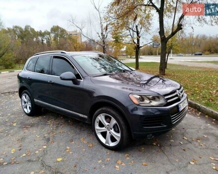 Сірий Фольксваген Туарег, об'ємом двигуна 3 л та пробігом 250 тис. км за 14500 $, фото 19 на Automoto.ua