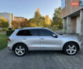 Фольксваген Туарег 2010 в Хмельницком на Automoto.ua Серый Фольксваген Туарег, объемом двигателя 2.97 л и пробегом 317 тыс. км за 15500 $, фото 7 на Automoto.ua