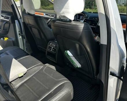 Фольксваген Туарег 2010 в Краматорске на Automoto.ua Серый Фольксваген Туарег, объемом двигателя 3 л и пробегом 310 тыс. км за 18000 $, фото 9 на Automoto.ua