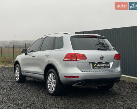 Серый Фольксваген Туарег, объемом двигателя 2.97 л и пробегом 311 тыс. км за 17300 $, фото 32 на Automoto.ua