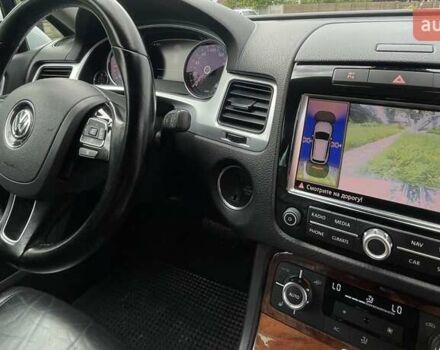 Серый Фольксваген Туарег, объемом двигателя 3 л и пробегом 232 тыс. км за 19700 $, фото 24 на Automoto.ua