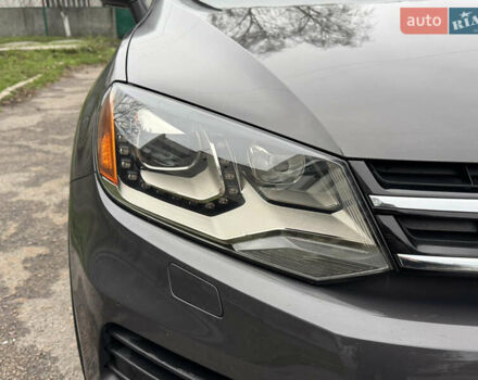 Серый Фольксваген Туарег, объемом двигателя 3 л и пробегом 260 тыс. км за 16700 $, фото 22 на Automoto.ua