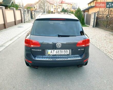 Сірий Фольксваген Туарег, об'ємом двигуна 2.97 л та пробігом 280 тис. км за 15769 $, фото 8 на Automoto.ua