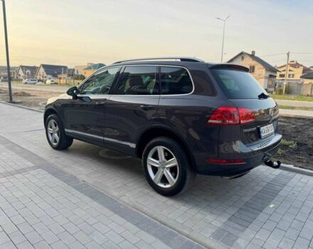 Серый Фольксваген Туарег, объемом двигателя 3 л и пробегом 189 тыс. км за 21500 $, фото 4 на Automoto.ua