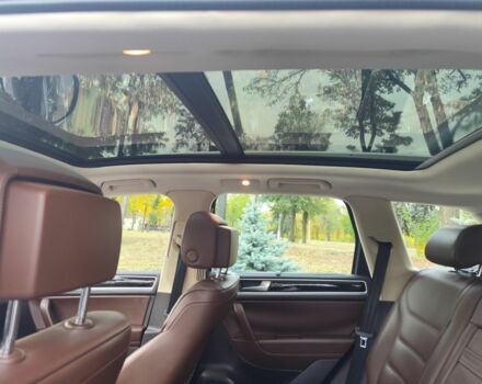 Серый Фольксваген Туарег, объемом двигателя 3.6 л и пробегом 192 тыс. км за 15200 $, фото 7 на Automoto.ua