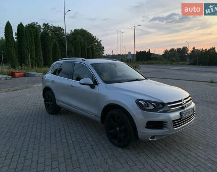 Сірий Фольксваген Туарег, об'ємом двигуна 2.97 л та пробігом 211 тис. км за 20299 $, фото 14 на Automoto.ua