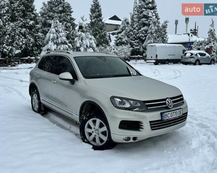 Серый Фольксваген Туарег, объемом двигателя 3 л и пробегом 190 тыс. км за 22700 $, фото 1 на Automoto.ua