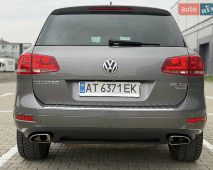 Сірий Фольксваген Туарег, об'ємом двигуна 3 л та пробігом 260 тис. км за 18700 $, фото 29 на Automoto.ua