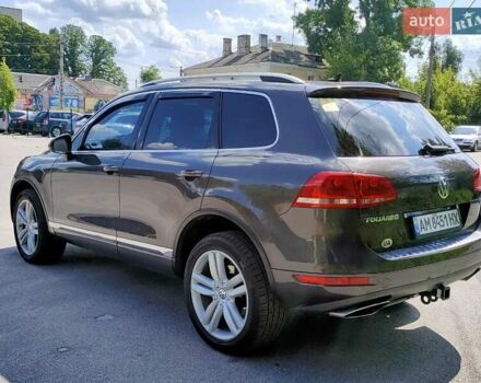 Серый Фольксваген Туарег, объемом двигателя 3 л и пробегом 278 тыс. км за 16999 $, фото 19 на Automoto.ua