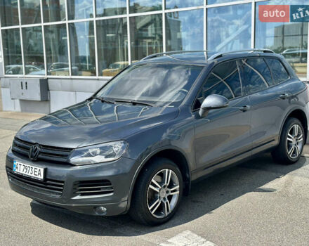 Серый Фольксваген Туарег, объемом двигателя 3 л и пробегом 226 тыс. км за 15490 $, фото 67 на Automoto.ua