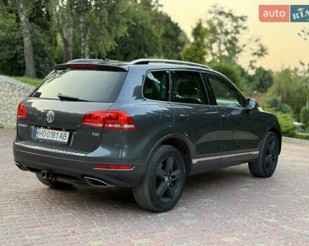 Сірий Фольксваген Туарег, об'ємом двигуна 2.97 л та пробігом 250 тис. км за 18500 $, фото 11 на Automoto.ua