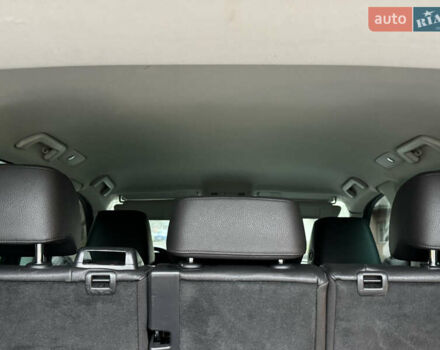 Серый Фольксваген Туарег, объемом двигателя 3 л и пробегом 260 тыс. км за 16700 $, фото 79 на Automoto.ua