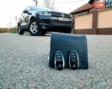 Сірий Фольксваген Туарег, об'ємом двигуна 2.97 л та пробігом 280 тис. км за 15769 $, фото 55 на Automoto.ua