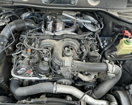 Серый Фольксваген Туарег, объемом двигателя 3 л и пробегом 225 тыс. км за 20000 $, фото 23 на Automoto.ua