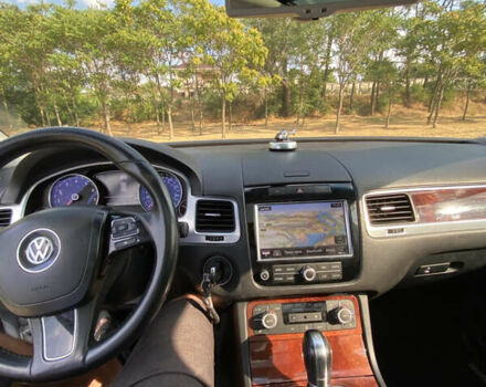 Сірий Фольксваген Туарег, об'ємом двигуна 3.6 л та пробігом 206 тис. км за 14500 $, фото 10 на Automoto.ua