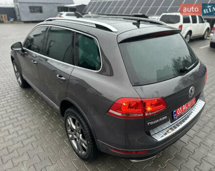 Сірий Фольксваген Туарег, об'ємом двигуна 3 л та пробігом 298 тис. км за 18500 $, фото 36 на Automoto.ua