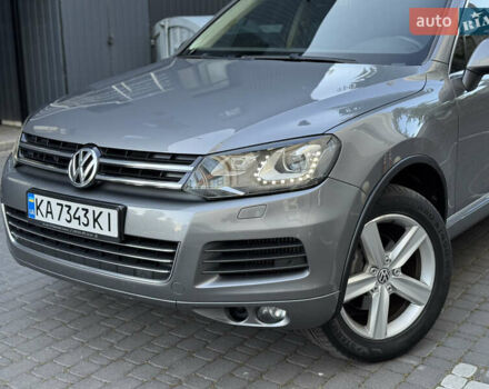 Сірий Фольксваген Туарег, об'ємом двигуна 2.97 л та пробігом 238 тис. км за 18300 $, фото 20 на Automoto.ua
