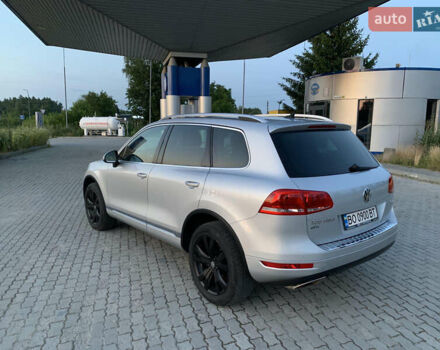 Сірий Фольксваген Туарег, об'ємом двигуна 2.97 л та пробігом 211 тис. км за 20299 $, фото 6 на Automoto.ua