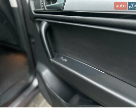 Сірий Фольксваген Туарег, об'ємом двигуна 3 л та пробігом 298 тис. км за 18500 $, фото 96 на Automoto.ua