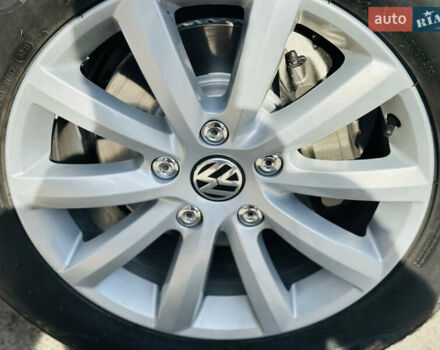 Сірий Фольксваген Туарег, об'ємом двигуна 2.97 л та пробігом 288 тис. км за 17700 $, фото 37 на Automoto.ua